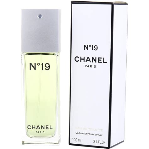 chanel no 19 review|Chanel no 19 perfume price.